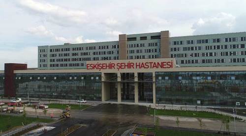 Eskişehir Şehir Hastanesi’nde ilk bebek doğdu