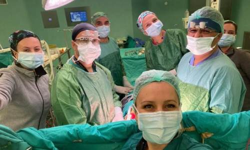 Eskişehir Şehir Hastanesi'ne "bel ağrısı" diye gitti, kendini ameliyatta buldu