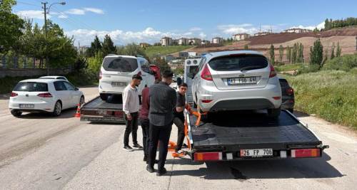 Eskişehir-Seyitgazi yolunda kaza: 2 kişi yaralandı