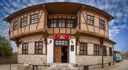 Eskişehir Sivrihisar’da tarihi buluşma: Zaimağa Konağı’nda yıllar sonra bir ilk!