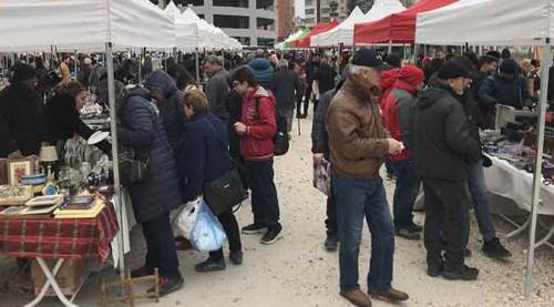 Eskişehir soğuğuna rağmen bu pazar oraya akın ettiler