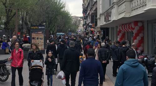 Eskişehir sokağa akın etti