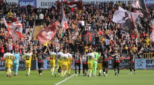 Eskişehir takımlarının rakibi Mersin temsilcileri