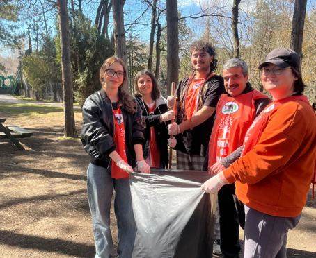 Eskişehir TEMA gönüllüleri kollarını sıvadı