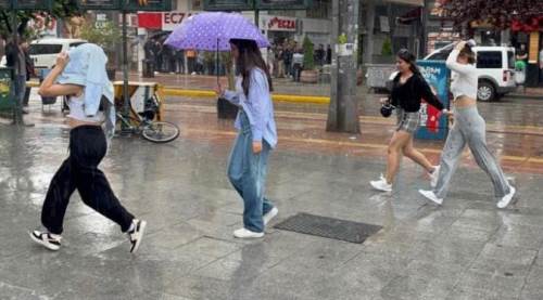 Eskişehir Temmuz'da kışı yaşıyor: Sıcaklık daha da düşecek!