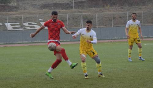 Eskişehir temsilcisi Aksaray’da moral peşinde