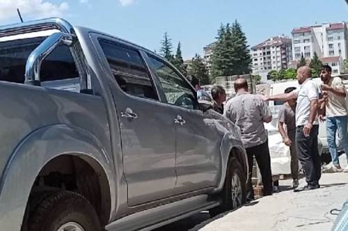 Eskişehir trafiğinde sivil polise bulaştı, sonu iyi bitmedi!