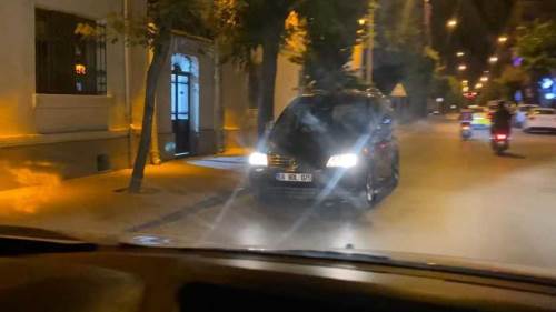 Eskişehir trafiğinde tehlikeli anlar: Ters yönden gidince...