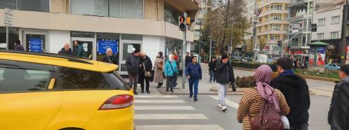 Eskişehir trafiğinde tehlikeli tablo: Yayalar da ışık tanımıyor!
