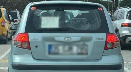 Eskişehir trafiğindeki acemi sürücüden yaratıcı uyarı! 