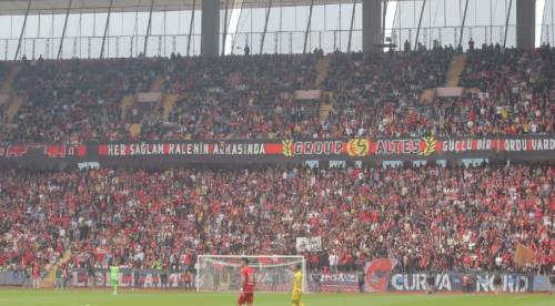 Eskişehir tribünlerinden Manavgat kararına öfke
