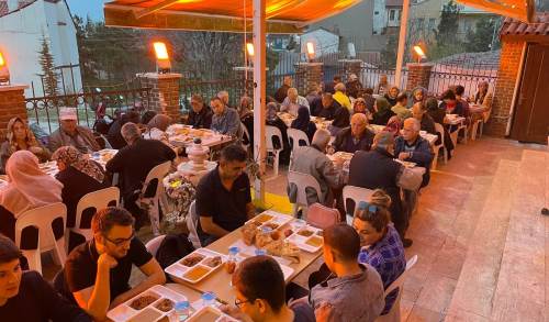 Eskişehir Türk Ocağı’ndan yardım ve iftar programı