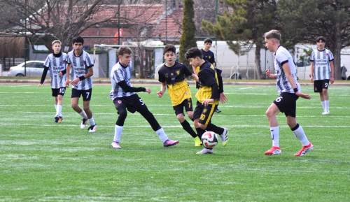 Eskişehir U-15 Play-Off’ta kritik gün: İşte maçlar...