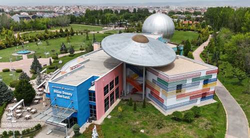 Eskişehir üç gün boyunca bilimle buluşacak!