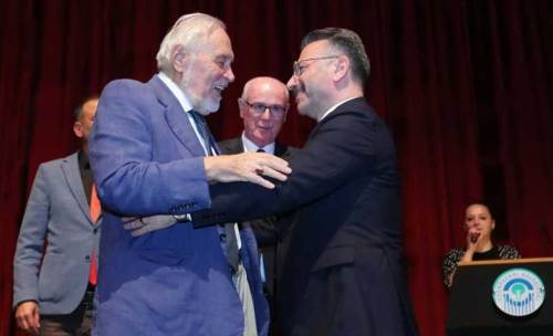 Eskişehir Valisi Aksoy, İlber Ortaylı ile bir araya geldi