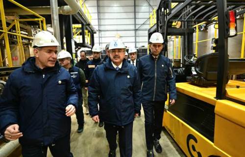 Eskişehir Valisi Beylikova’da esnafla buluştu, yatırımları inceledi