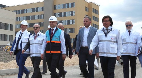 Eskişehir Valisi Çakacak Şehir Hastanesi'ni inceledi