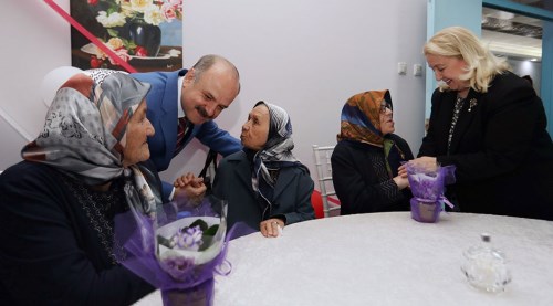 Eskişehir Valisi Çakacak'tan anlamlı ziyaret