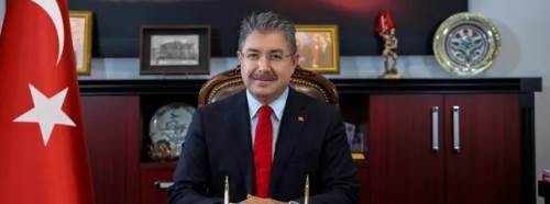 Eskişehir Valisi Yılmaz'dan 29 Ekim Cumhuriyet Bayramı mesajı