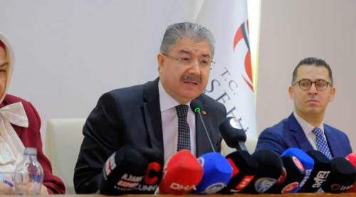 Eskişehir Valisi Yılmaz deprem anını anlattı: “Hayatın sonu diye düşündüm”