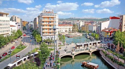 Eskişehir ve AK Parti'nin zor seçimi