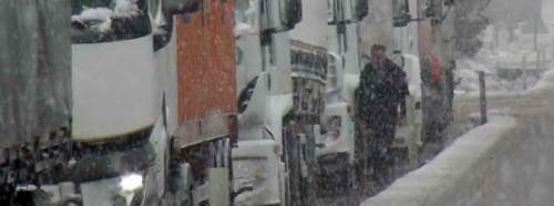 Eskişehir yolu kardan kapandı!