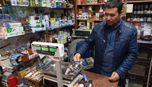 Eskişehirli aktardan uyarı: Sallama çaylar sağlıksız olabilir