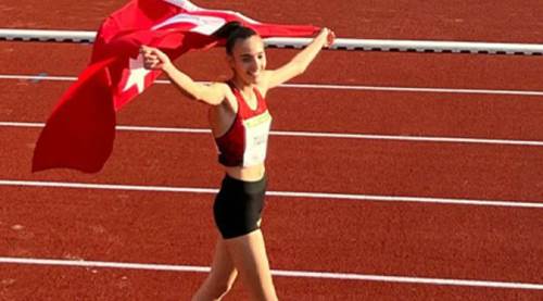 Eskişehirli atletten gururlandıran başarı!