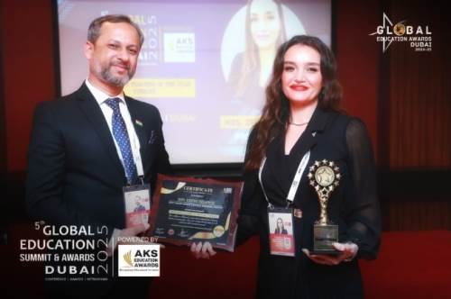 Eskişehirli Defne öğretmen küresel başarı elde etti