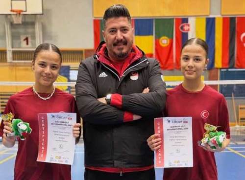 Eskişehirli gençler Avrupa şampiyonlarını geride bıraktı