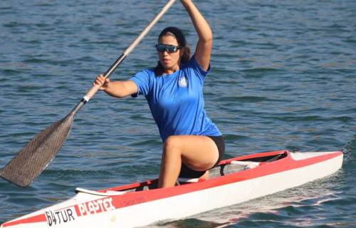 Eskişehirli kanocu Ecrin Su Yılmaz’a milli kamp daveti