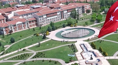 Eskişehirli mega üniversite 2,8 milyon mezun verdi!