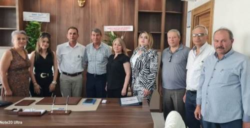 Eskişehirli muhtarlardan hayırlı olsun ziyareti