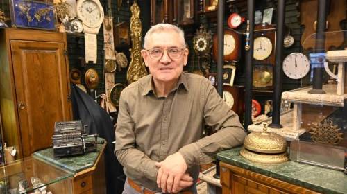 Eskişehirli saat ustası uyarıyor: "Meslek bitme noktasında"