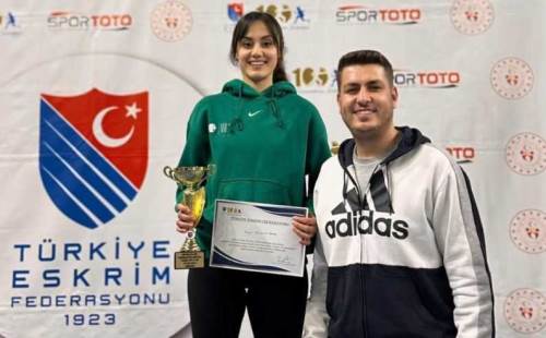 Eskişehirli sporcu Ankara’dan madalya ile döndü
