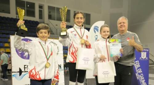 Eskişehirli sporcular Bulgaristan'dan 2 adet 1'incilikle döndü