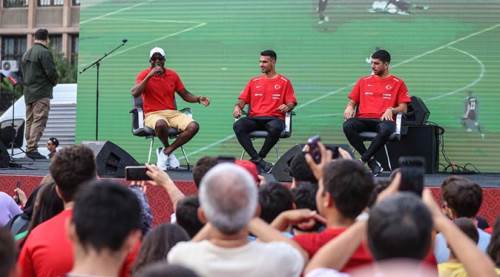 Eskişehirli taraftar akın etti: Milliler meydanda!