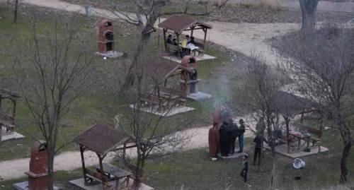 Eskişehirli vatandaşlar baharı erkenden getirdi!