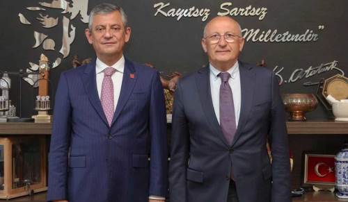Eskişehirli vekilden Özgür Özel’e destek