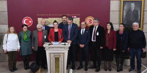 Eskişehirli vekiller TBMM'de emeklileri unutmadı!