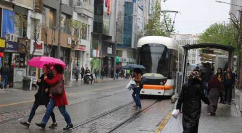 Eskişehirliler dikkat: Şemsiyenizi almadan dışarı çıkmayın!