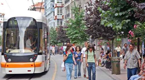 Eskişehirliler koronavirüse karşı nasıl önlem alıyor?