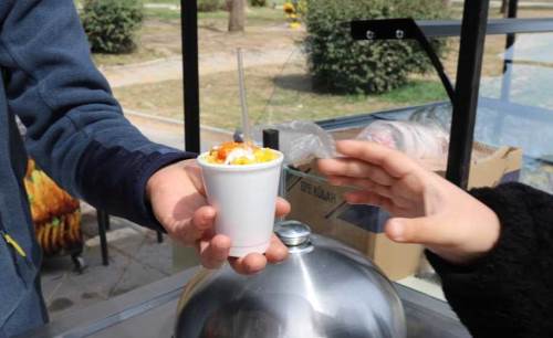 Eskişehirliler o lezzeti bardak bardak alıyor!