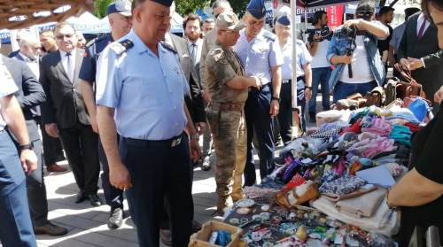 Eskişehirliler TSK Vakfı’nın destek kermesine akın etti