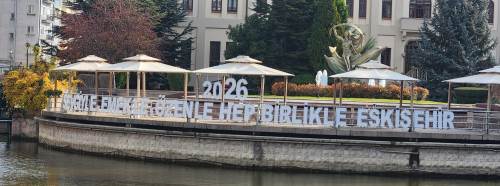 Eskişehirlilerden Köprübaşı’ndaki yeni yıl yazısına yoğun ilgi!