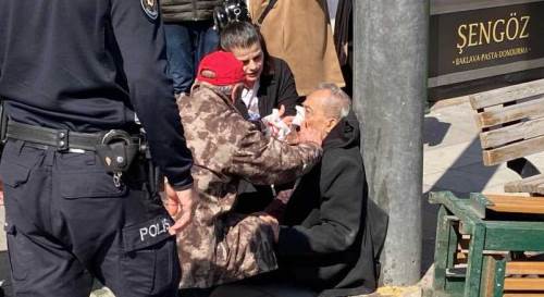 Eskişehirlilerin yüreği hopladı: Aniden yere yığıldı!