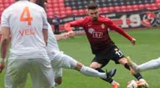 Eskişehirspor - Adanaspor: 0 - 3 (Geniş maç özeti - maç sonucu)