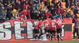 Eskişehirspor: 1 - İstanbulspor: 0 Maçın foto galerisi