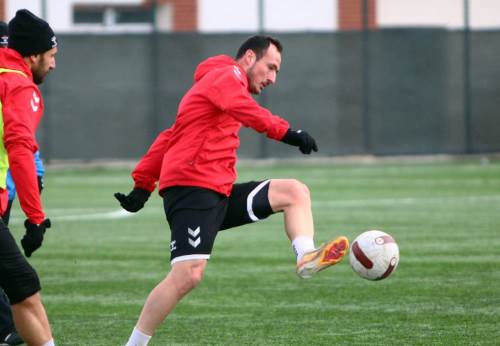 Eskişehirspor, Osmanlı 1453 maçı için hız kesmiyor