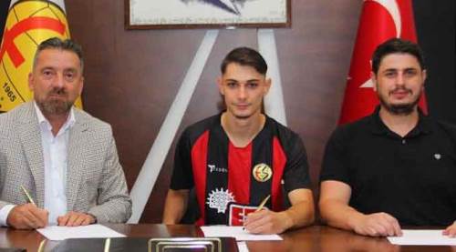 Eskişehirspor'a beş yıllığına imza attılar!